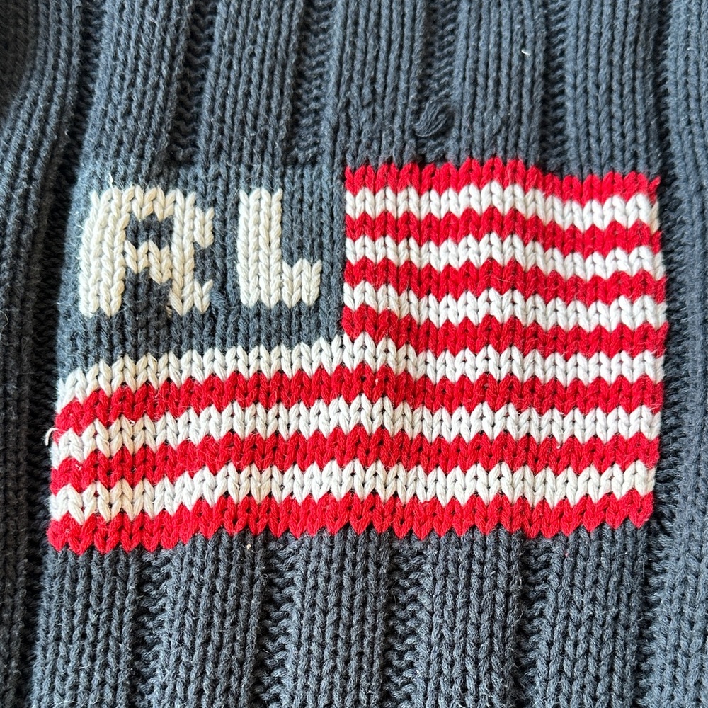 Iconic Ralph Lauren flag sweater - Picture 2 of 3